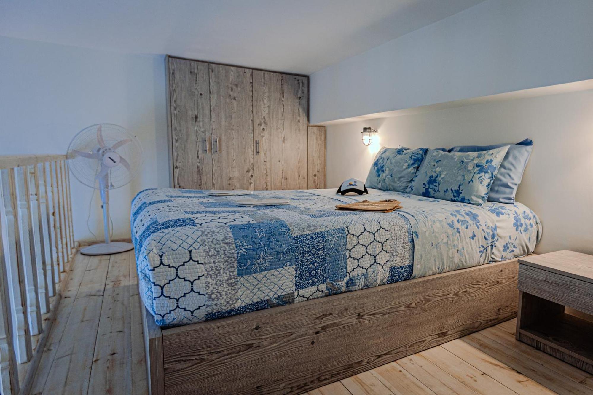 Blue Dream - Santorini Daire Kamári Dış mekan fotoğraf